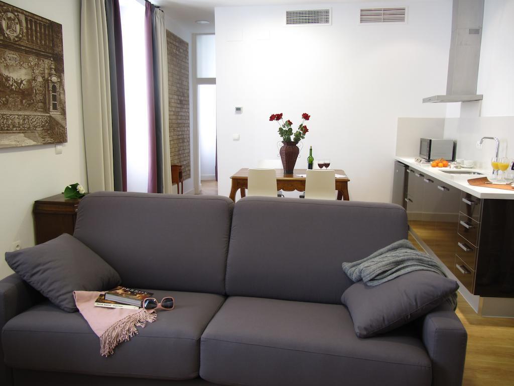 Life Apartments Alberto Lista إشبيلية المظهر الخارجي الصورة